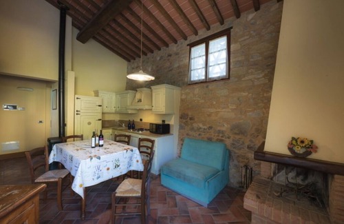 Simignano Other | Independent apartment in the heart of Tuscany (pantera)