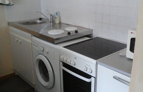 Sommervieu Apartment | Independent upstairs gite courtyard, garden