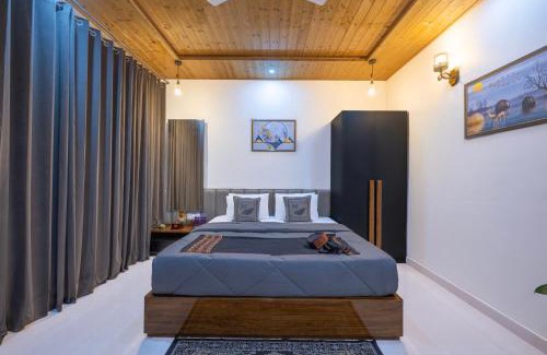 Kasauli Bed & Breakfast | INDER PALACE Near Mall Road by star view Kasauli
