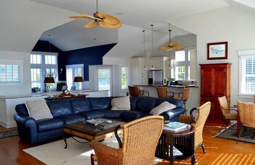 Bald Head Island House | Indian Blanket 16