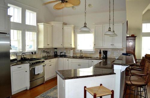 Bald Head Island House | Indian Blanket 16