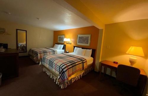Fairmont City Hotel | Indian Mound Motel