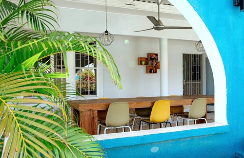 Willemstad House | Indigo House: Centrally located & Private Pool