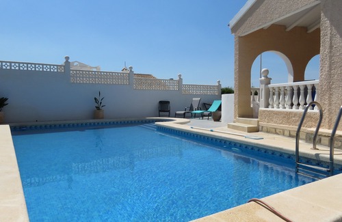 Mazarron Villa | INDIVIDUAL HOUSE WITH PRIVATE POOL - AIR CONDITIONED ROOMS.