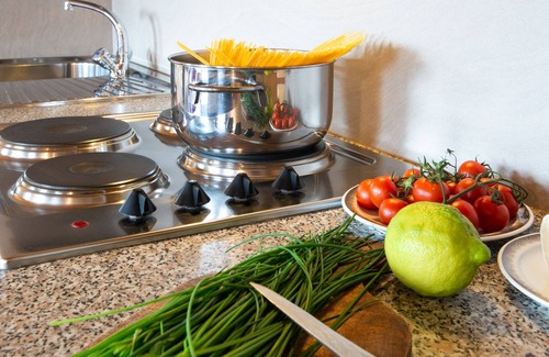 Sluderno Apartment | Indoor pool apartment for max. 3 persons Panoramic view of the Berge single location