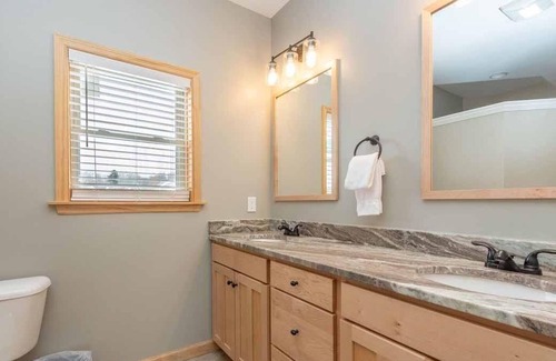 Waterfront Greens House | Indoor pool with 2 Hot Tubs! Lakefront living at the finest!!!