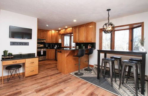 Madison Villa | Indoor Saltwater Pool | Sauna | Mountain Views