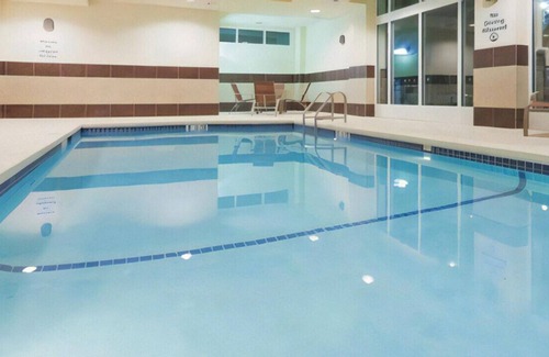 Hoover House | Indulge in the Ultimate Vacation! W/ Free Wifi