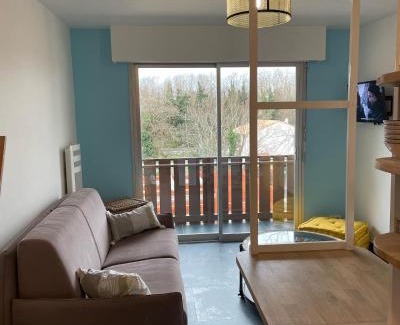 Saint-Georges-de-Didonne Apartment | Industrialo