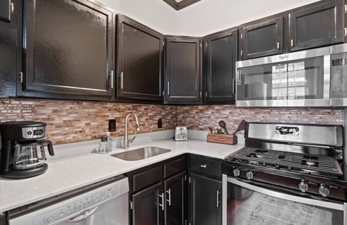 Southwest Raleigh Apartment | Industrial 1bd/1ba Condo in Unbeatable Location