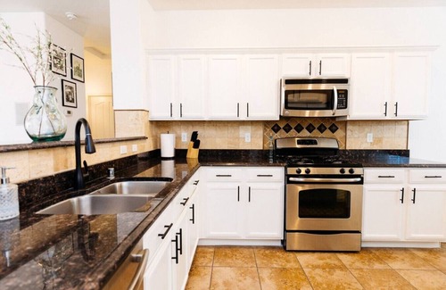Biggs Field House | Industrial Desert Oasis 3 BDR Home