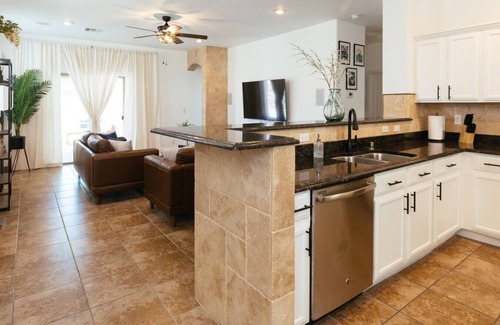Biggs Field House | Industrial Desert Oasis 3 BDR Home
