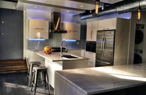Shadyside House | Industrial modern 3 bedroom Shadyside home