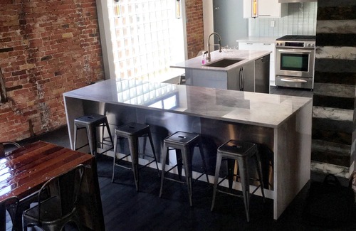 Shadyside House | Industrial modern 3 bedroom Shadyside home