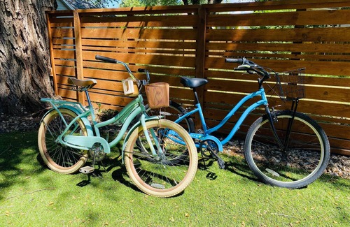 Martinez Park House | Industrial Old Town Bungalow w/Free Cruiser Bikes