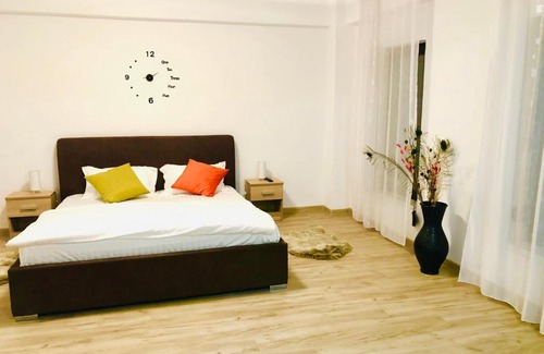 Tirgu Jiu Apartment | Infinit Apartament