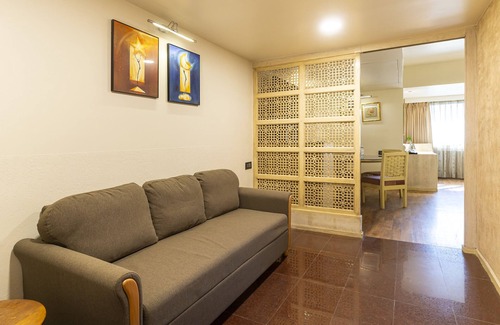 Indore Hotel | Infiniti Hotel & Spa