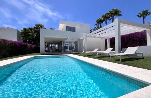Marbella Villa | Infinity Blue Villa