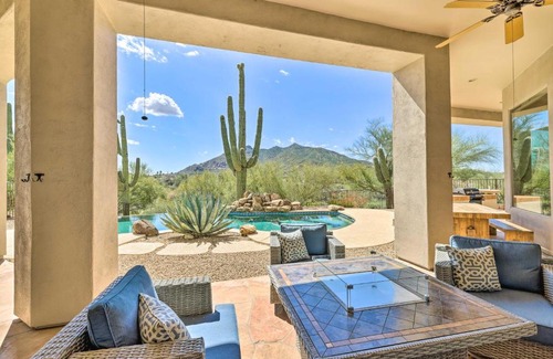 Black Mountain Shadows House | Infinity Pool Stunning Home in Cave Creek!