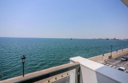 Thessaloniki City Centre Apartment | Infinity Sea View Apartment