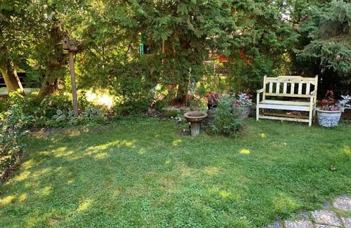 Lexington House | Inge's Cottage by Lake Huron