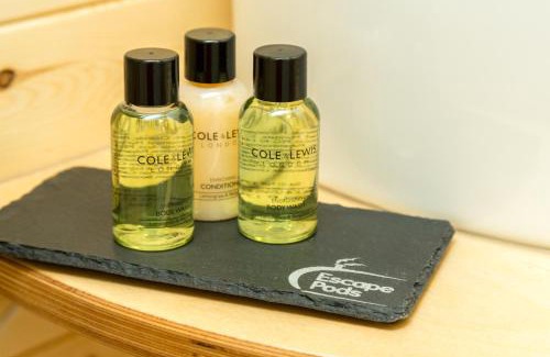 Cowan Bridge Apartment | Ingleborough Luxury Pod with Hot Tub at Fell View Park Kirkby Lonsdale