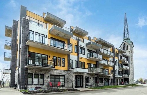 Boischatel Apartment | INITIAL | LOFT CITADIN | Chutes-Montmorency QC City
