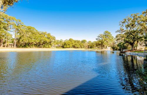 Sea Pines Apartment | Inland Harbour 2431