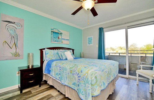 Myrtle Beach House | Inlet Waterfront Steps to Beach w Pool