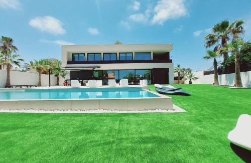 Diputacion de Rincon de San Gines Villa | Inmovecos Villa Gawy