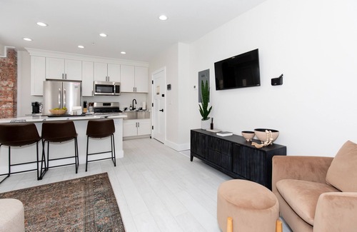 Sandusky Condo | Inn at Fulton: Unit 1