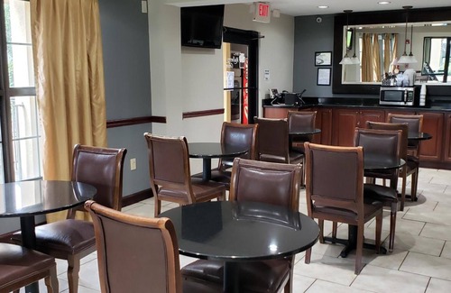 Port Wentworth Hotel | Inn at Mulberry Grove