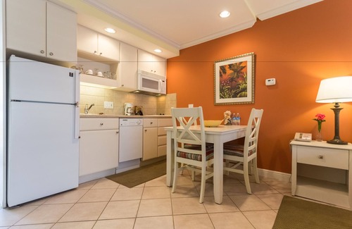 Venice Hotel | Inn at the Beach