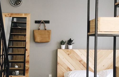 Phuong 15 House | innalley no.2 - Just steps away from bustling Bui Vien