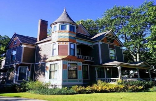 West Washington House | Innisfree Bed & Breakfast
