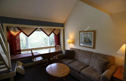Waterville Valley House | Inns of WV 406