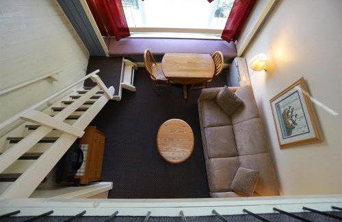 Waterville Valley House | Inns of WV 406