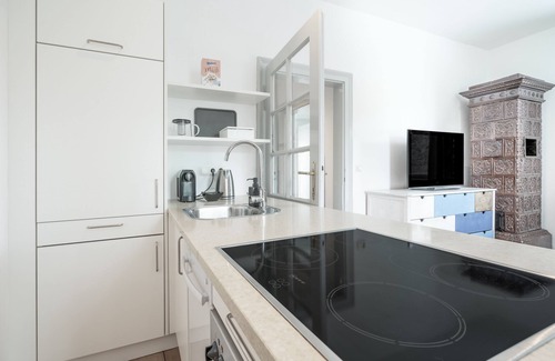 Innsbruck Apartment | InnsbruckHomes at Botanical Garden