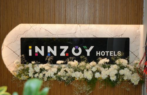 Hyderabad Hotel | Innzoy Hotels - DLF Road