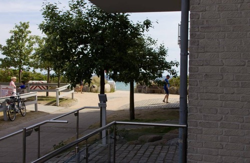 Fehmarn Apartment | Inselblume 49 - Vacation home on the first floor of the Strandburg