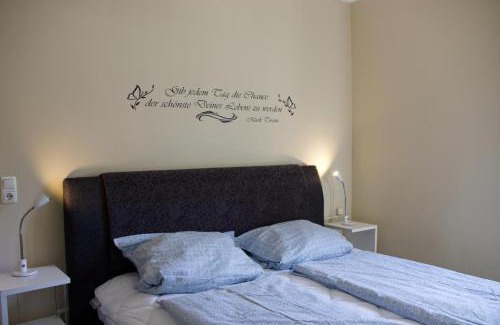 Fehmarn House | Inselblume 49 - Ferienwohnung im Erdgeschoss der Strandburg