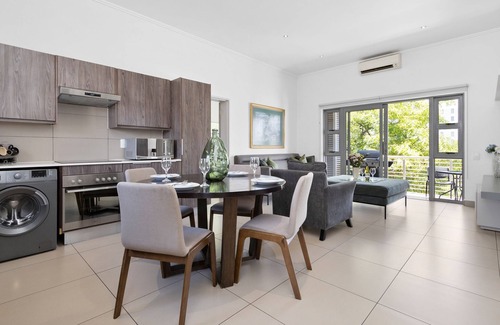 Sandown Apartment | Insignia 312 - Two Bedroom Apartment, Sleeps 4