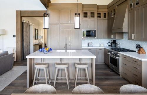 Spanish Peaks House | Inspiration Point Townhome 6C
