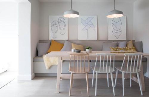 East Wittering House | Insta-worthy 4br designer house 5 min to the beach
