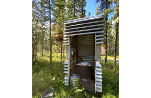 Fairbanks Cabin | Insta-worthy Contemporary Cabin
