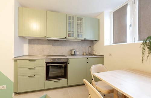 Calvairate Apartment | Insubria Park - Pastel colored apartment!