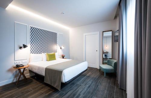 San Sebastian Centro Hotel | Intelier Victoria