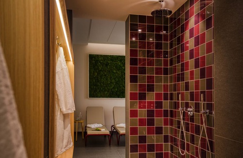 Vernier Hotel | IntercityHotel Geneva