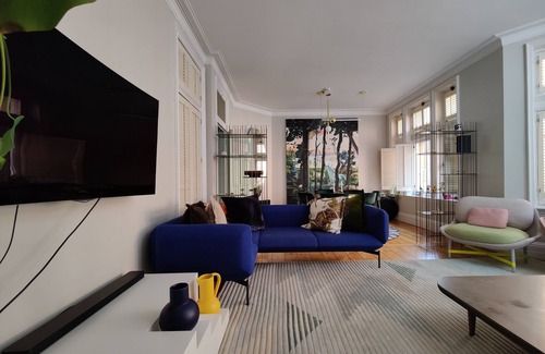 Castle Baynard Apartment | Interior Designed Luxury Home in Central London