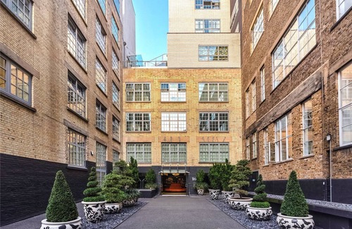 Carnaby Apartment | Interior Designed Soho Loft Apartment
